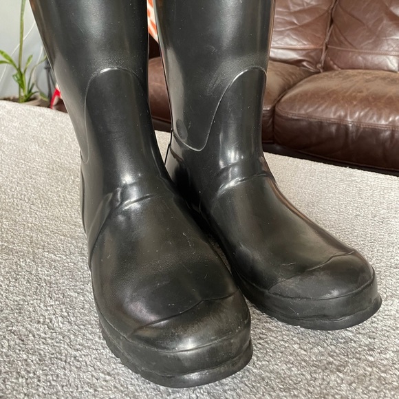 Hunter Classic Rain Boots - Picture 14 of 14
